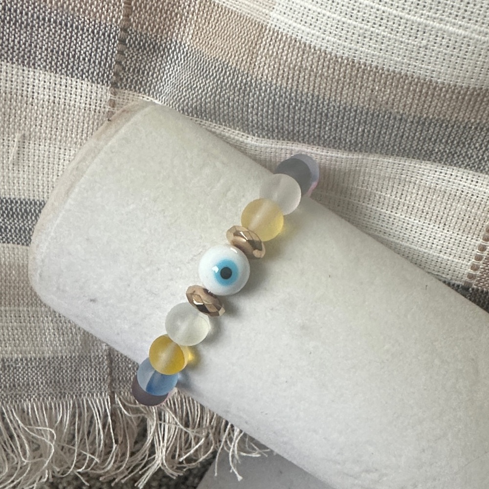 Evil Eye Beaded Bracelet - Gold, Blue, Yellow